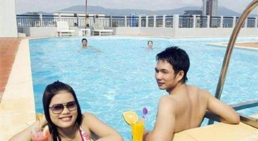 Orient Hotel Дананг Екстериор снимка