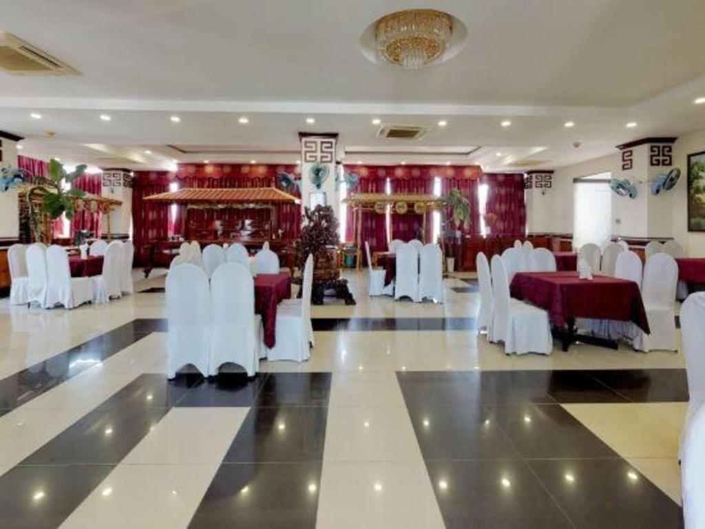 Orient Hotel Дананг Екстериор снимка